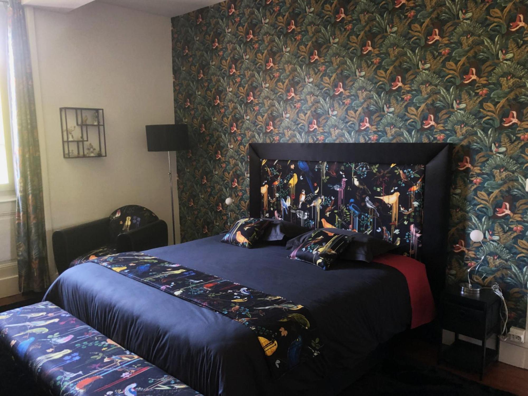Отель Relais Du Destin Vertrieu Экстерьер фото